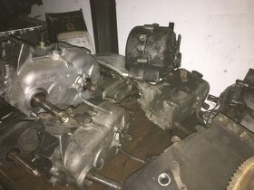 Ligier JS50 díly z vozu - 7