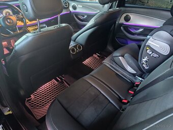 Mercedes-Benz E220d AMG paket - 7
