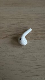 Apple AirPods (2nd Generation) - 7