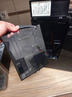 PRODÁNO Automatický kávovar Espresso Melitta Solo - 7
