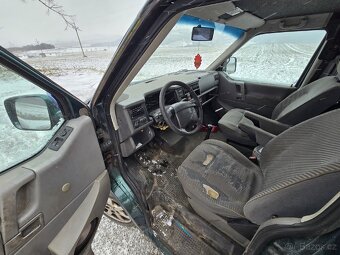 Prodám ND Volkswagen caravelle t4 2.5tdi 75kw acv 4x4 - 7