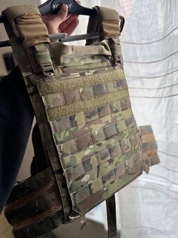Airsoft Vesta a helma - 7