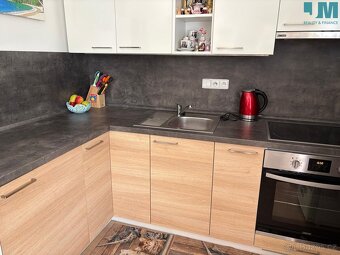 Prodej byty 1+kk, 46 m2 - Třebíč - Nové Město, balkon, sklep - 7