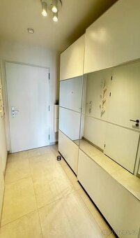 Pronájem bytu 1+kk 37 m² Výstavní, Praha - Háje - 7