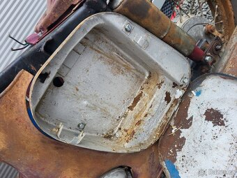 Jawa 250/559 panelka s doklady - 7