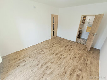 Pronájem bytu 2+1 se zahradou - 7