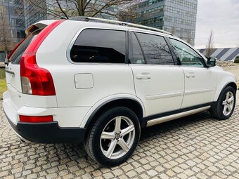 Volvo XC90 2.4 D5 147KW AUTOMAT R-DESIGN SERVISKA - 7