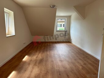 Pronájem podkrovního bytu 2kk ve Hvězdonicích. - 7