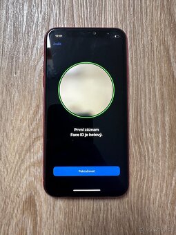 Apple iPhone 11 128GB Red - 7