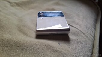 Prodám samsung z flip 3 - 7