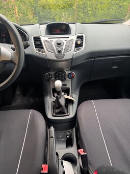 Ford Fiesta 1.2 benzín 60kW 2009 - 7