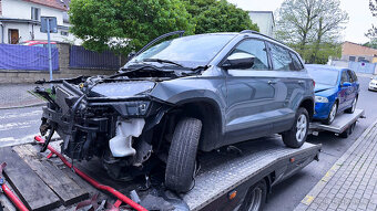 Vůz na náhradní díly Škoda Karoq 7N 2019 DFFA TGJ LF7M - 7