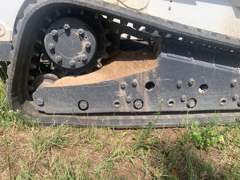Bobcat T870 - 7