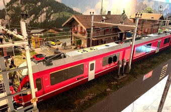 Pro železniční vůz LGB Gauge G, Neule Allegra RhB z kovu a p - 7
