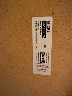 Psací stůl IKEA Micke - 7