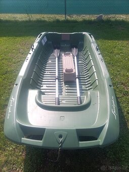 Rybářský člun 245cm s motorem 3,6 koní - 7