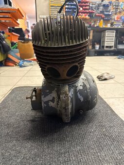 Jawa 250/559 - motor - 7