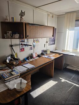 Nábytek do kanceláře. - 7