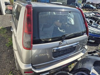 Nissan x-trail 2,2 DCI 84 kW - 7