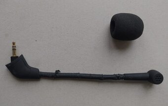 Herní sluchátka HyperX Cloud II Red - 7