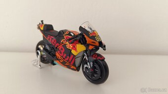 Modely MotoGP 1:18 Maisto - 7