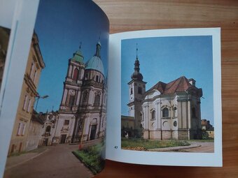 Pěkná kniha - Umělecké památky Čech - česky a další jazyky - 7