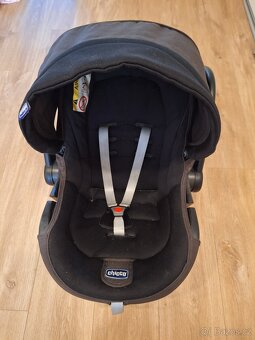 Autosedačka Chicco - 7