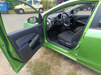 Mazda 2 - 7