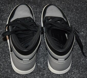 NIKE AIR Jordan 1 Retro High, velikost EU 40, jako nové - 7