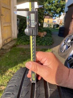 Letní pneu Pirelli 235/50 R19 99V DOT 2421 - 7