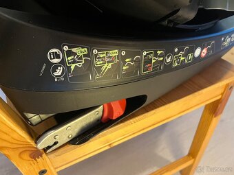 Autosedačka Britax Römer Dualfix 2 R - 7