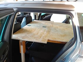 Vestavba pro kempování v Passat B8 - 7