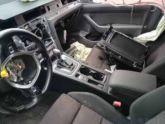 Prodám skelet VW Passat B8 variant - 7