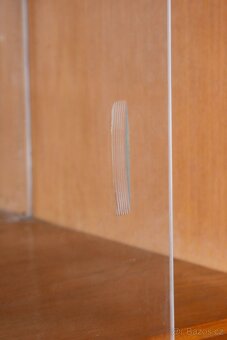 Vitrína/ knihovna č. 3401 - 7