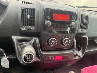 Prodám Citroen Jumper 2.2HDI 9mist r.v.2014 - 7