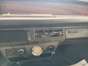 HONDA CIVIC R.V.1976 - 7