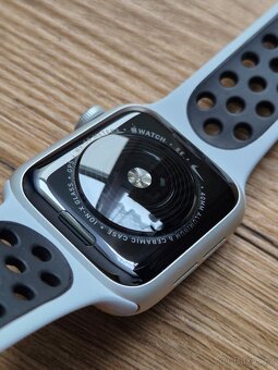 Apple Watch SE 40mm - 7