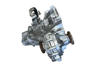 Převodovka 5Q manuál LJL 2.0FSI 80KW VW Caddy 3 - 7