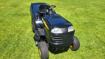 Značkový sekací zahradní traktor Husquarna Partner - 7