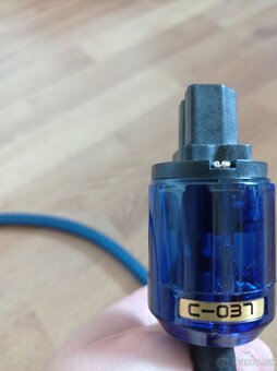 Napájecí kabel 1 metr - 7