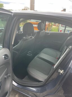 Opel Corsa D 1.2 benzín (59 kW), r.v. 2009 - 7