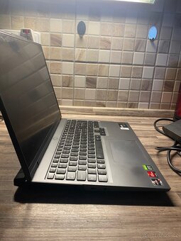 Herní notebook Lenovo ach16h - 7