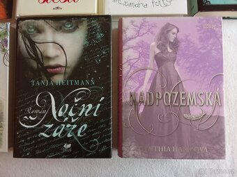 Mix knih pro ženy 2 - 7