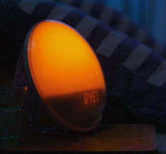 Světlo s budíkem Philips HF3519/01 - 7