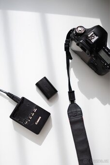 Full frame camera canon 6D - 7