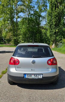 Volkswagen Golf V - 7