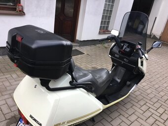 Honda CN 250 Helix prodám nosič + kufr - 7