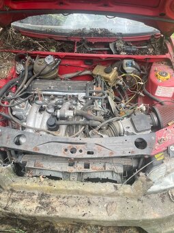 ND Peugeot 205 1,9 GTI motor Mi16 - 7