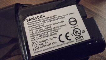 Aku tyčový vysavač Samsung - 7