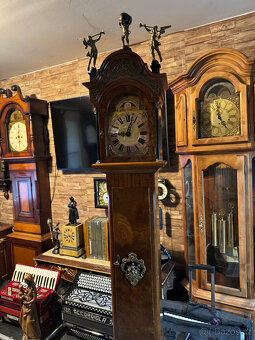 Prodám dvoje podlahové hodiny ve výborném stavu. - 7